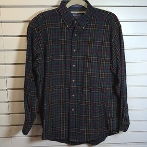 Pendleton Lodge Plaid 100% Virgin Wool Button Down Plaid Shirt Size M EUC